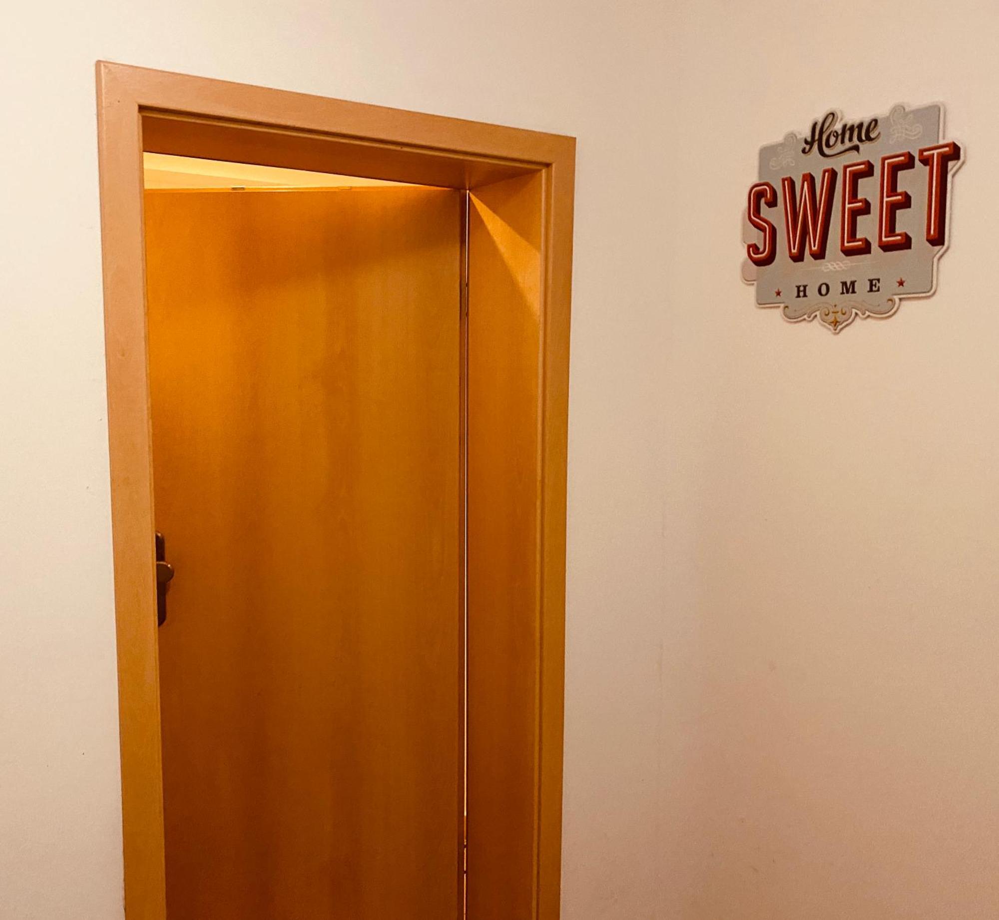 Moderne Wohnung In Eberswalde Pokoj fotografie
